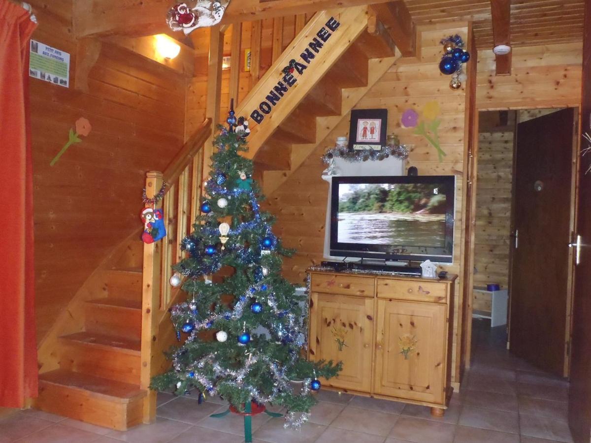Les Chalets De La Vigne Grande Saint-Floret Zewnętrze zdjęcie